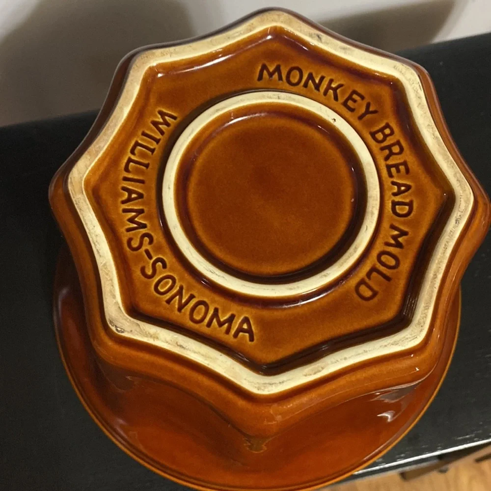 Williams Sonoma monkey bread mold